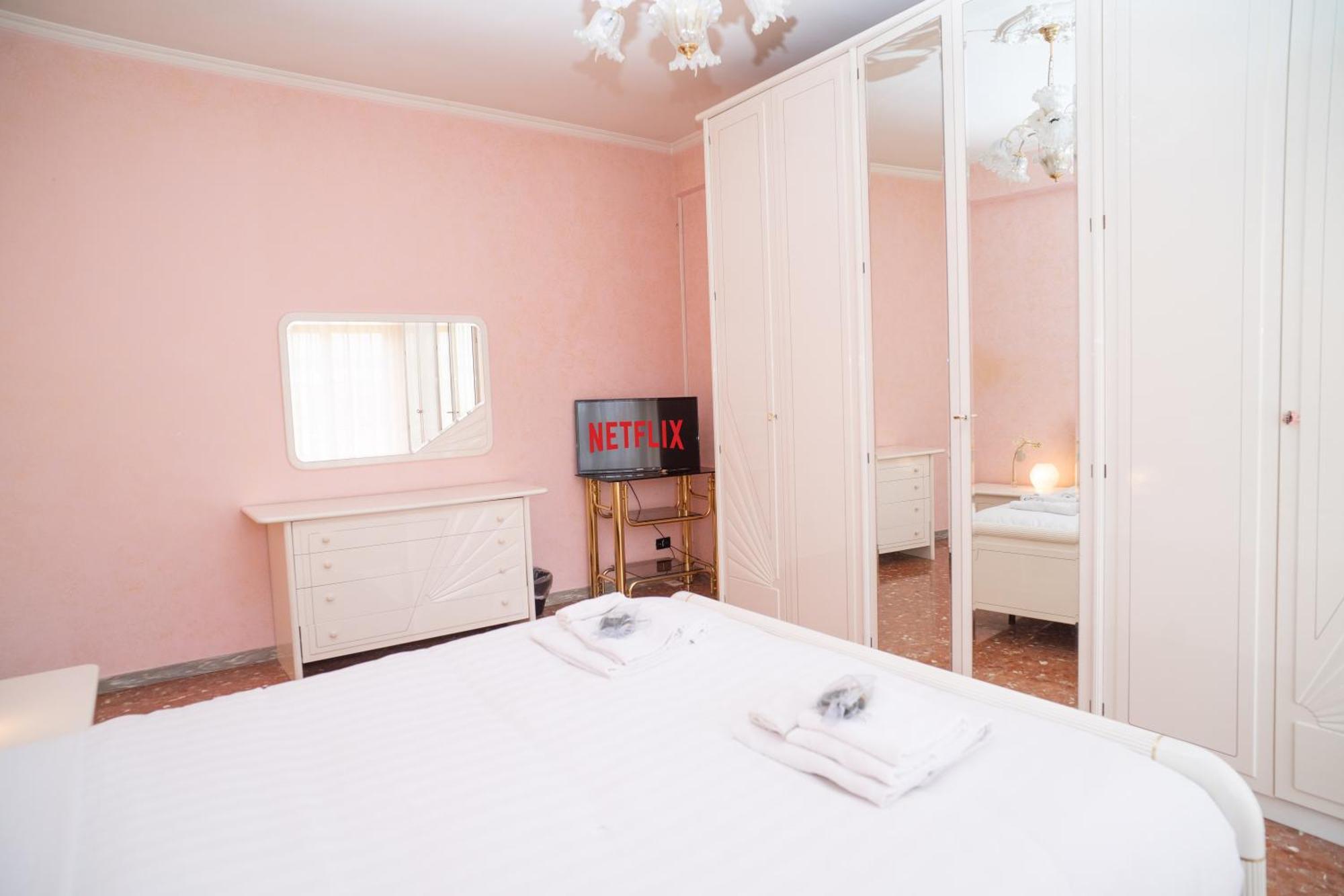 Charme Vintage And Comfort Two Steps From Metro A Apartment Rom