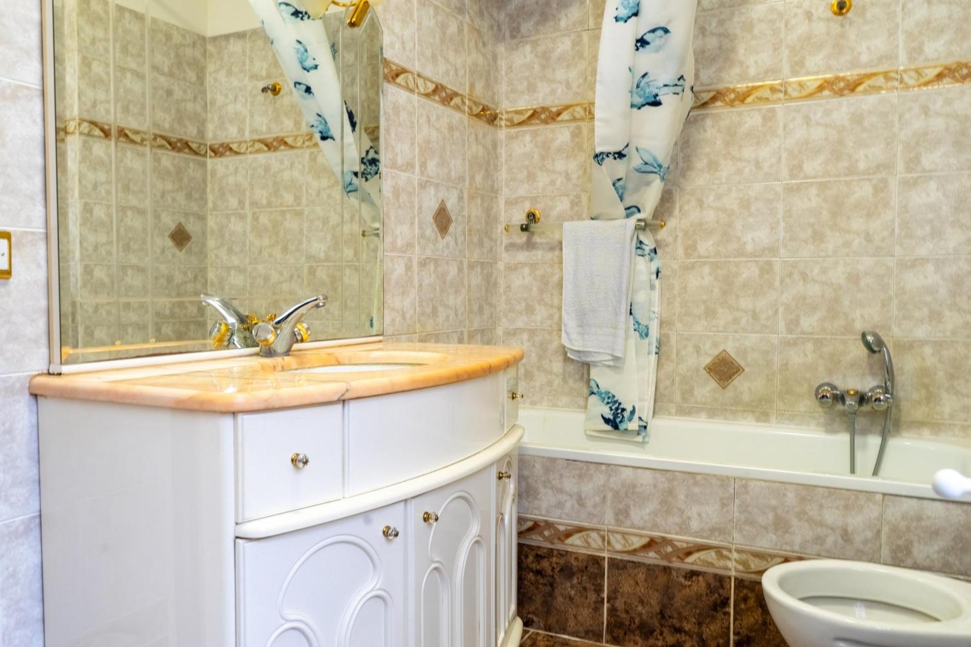Apartment Charme Vintage And Comfort Two Steps From Metro A Rom